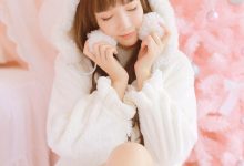 白丝袜日本少女卧室性感撩人写真图片-套图岛