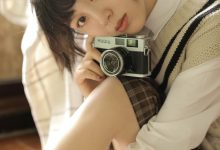 可爱美女大学生文艺清新美女照片-套图岛