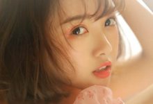 短发美女粉嫩诱人私房写真图片-套图岛