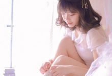 蕾丝美女性感白丝袜美腿写真图片-套图岛