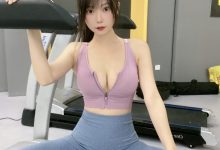 香草喵露露 - NO.36 小露乱撞 健身房瑜伽服自拍 [32P1V-486MB]-套图岛