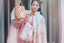 [YITUYU艺图语]2022.04.18 春来 · 二月梅 兔子Zzz不吃胡萝卜[22+1P／149MB]-套图岛