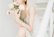 [YALAYI雅拉伊]2022.12.03 NO.989 白衣丽人 夜夜[44+1P／267MB]-套图岛