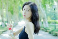 [YITUYU艺图语]2022.09.08 晨练日 饲猫少女-[26+1P／237MB]-套图岛