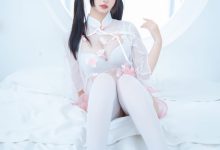 神楽坂真冬 蜜桃雪糕 [2V+75P 419MB]-套图岛