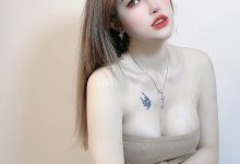 鹿八岁 - 裹胸短裙 自拍[16P-1V-875.6M]-套图岛