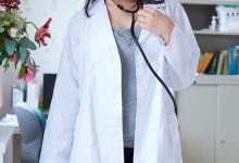 金子智美 曝け出す女医 必撮!まるごと-套图岛