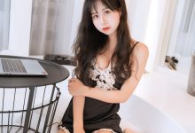 萌芽儿o0 – 小D睡衣 [12P-22.5M]-套图岛