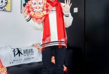 [BoBoSocks袜啵啵]NO.481 糯米-板鞋、白棉袜、裸足、对联迎新春，半脱袜子剧情[150P+1V／6.15GB]-套图岛