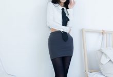 物恋传媒 No.2346 菜菜-运动鞋、厚黑丝、裸足 [167P1V-3.57GB]-套图岛