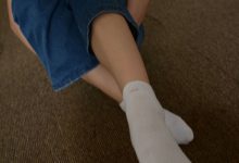 [战前女神] 恋足美腿棉袜女神级摄影套图 024 [220P-359MB]-套图岛