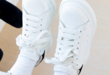 物恋传媒 No.2569 半夏-板鞋、纯白棉袜、裸足 [149P1V-3.29GB]-套图岛