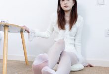 物恋传媒 No.2695 雪芽-高跟鞋、薄白丝、穿脱外套 [151P1V-3.62GB]-套图岛